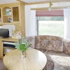 Bungalow charmant à Pierrefitte-sur-Loire + jardin et BBQ