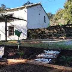 Cortijo Rural El Contador, con parque infantil