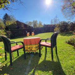 Grosse Wohnung mit Garten und Bergblick