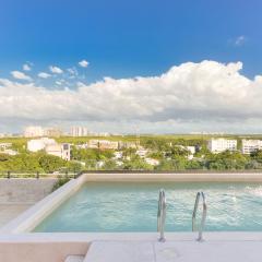 Centrally located apartment with Pool, Gym, Coworking and Wifi