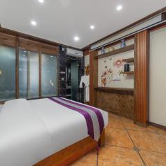 Yingxueke King Room