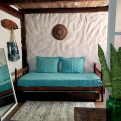 Loft na praia dentro do Sítio Tudo É Arte