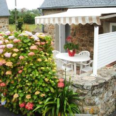 Terraced House in Lanmodez near Sandy Beaches