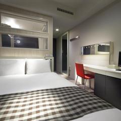 Sotetsu Fresa Inn Shimbashi-Karasumoriguchi