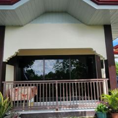 Nanay Eustiquia Complex Beach Resort