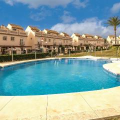 Awesome Home In San Luis De Sabinillas