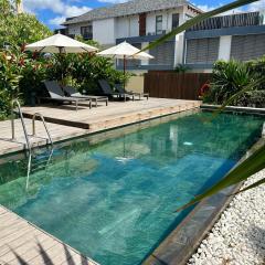 NEW Beachfront 3-bedrooms Apartment in Tamarin, Ocean Legend