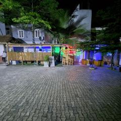 Taverna Lounge