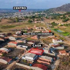 Casa em Bonito na rota das cachoeiras e da Vinícola, há 5 minutos do centro da cidade