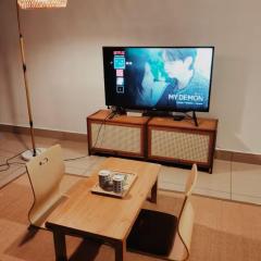 021 Palazio Apartment Japanese style Studio Mount Austin Wifi & Netflix