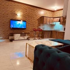 F-10 luxury studio apartment 1 bed dd tv lounge