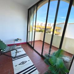 Apartamento bem localizado