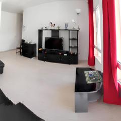 Charming Apartment in Arrecife City Centre - 90 m² - Parking