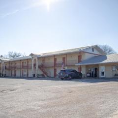 American Inn & RV Park