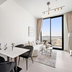 VayK - Bright and Stylish 1BR Apartment in JVC