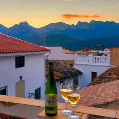 Casa Amarilla