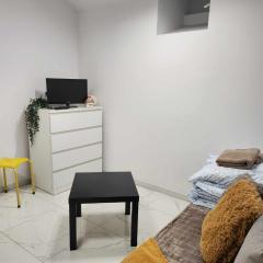 Studio 24 - Ghetto Heroes Square