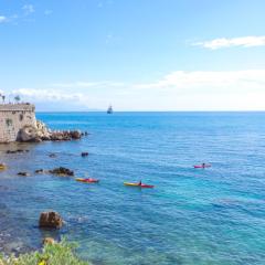 Studio Antibes 5min Train Station & Sea - AC & Balcony