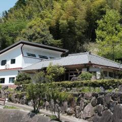 ARUYOguesthouse 一棟貸切 大人数でbbqと焚き火を楽しむ