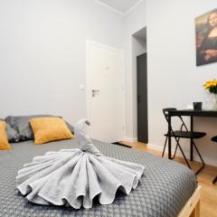 MMRent Mona Lisa Studio