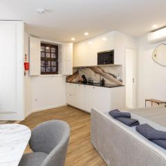 Trindade Trendy Studio 15