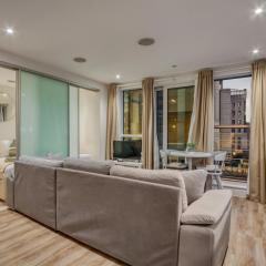 Charming 1 Bed Apt with AC Next to Vauxhall Station- Zone 1