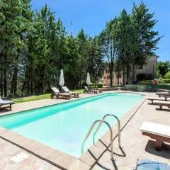 Charming house in Ramazzano - Le Pulci with shared pool
