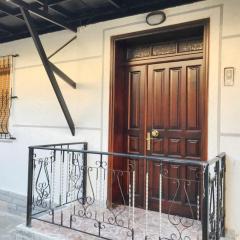 Spacious house in Berat with secure parking.