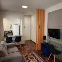 Belo apartamento quarto e sala bem localizado