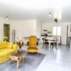 Maison chaleureuse à Fossemagne avec jardin et terrasse