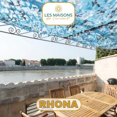 Rhona, Terrasse vue sur le Rhône