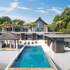 Exclusive Oceanfront Living, 5BR Pool Villa Elegance