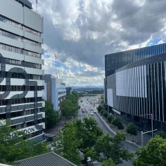 2 Bed 1 bath apt with car park