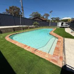 Beautiful 4 Bedroom house in Flynn canberra