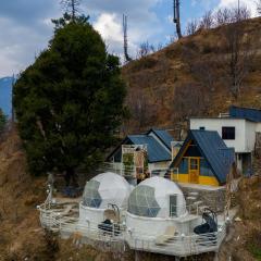 SaffronStays Interstellar