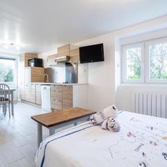 T2 avec jardin 1,2km de la plage