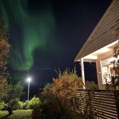 Northstay - Tromsø Urban Escape, Modern House with 3 bedrooms, Free Parking