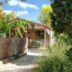 Chalet charmant à Poussan avec jardin privé et barbecue