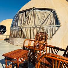 Rum Goldeneye luxury camp