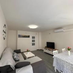 Mediterranean Breeze