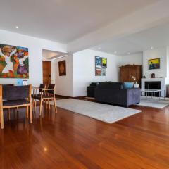 Radiant 2BR with Terrace in Miraflores