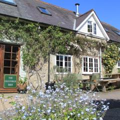The Old Forge B&B and Glamping