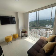 Muy Cerca al CC Fundadores, U Autonoma & El Centro