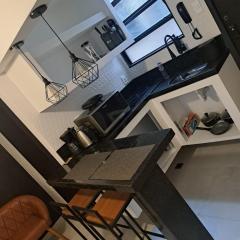 Lev Apartments - Apartamento inteiro - 1 quarto - 300 m da praia de Copacabana - Posto 4