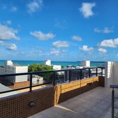 Apartamento na Praia de Tambaú com translado na chegada