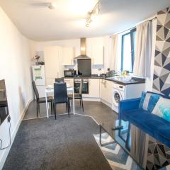 2 Bedroom Flat-Free Parking