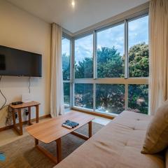 203 Emerald! Boutique Building steps from the Shopping del Sol