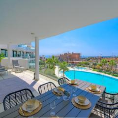 Amazing 3 bedroom with seaviews in Higueron