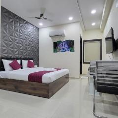Hotel Vaishnavi Grand
