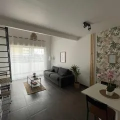 Superbe F2 Duplex Cosy Zen proche Paris & Disneyland